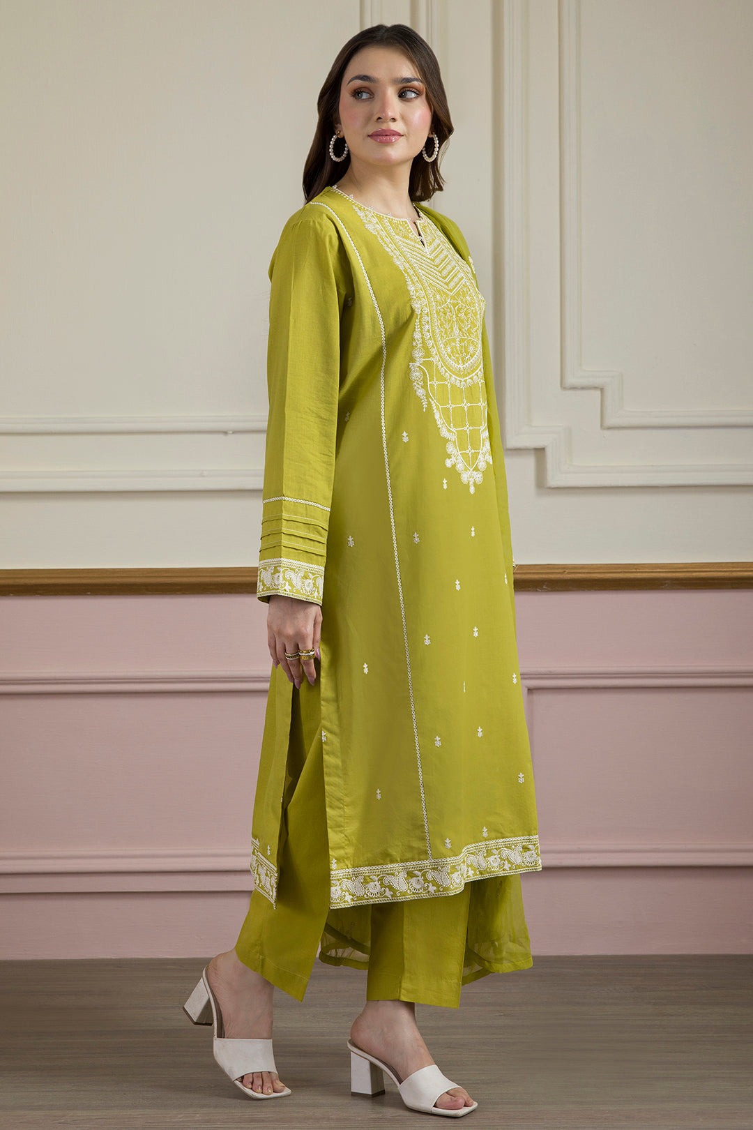 Embroidered Kurta Dupatta Trouser - 2612