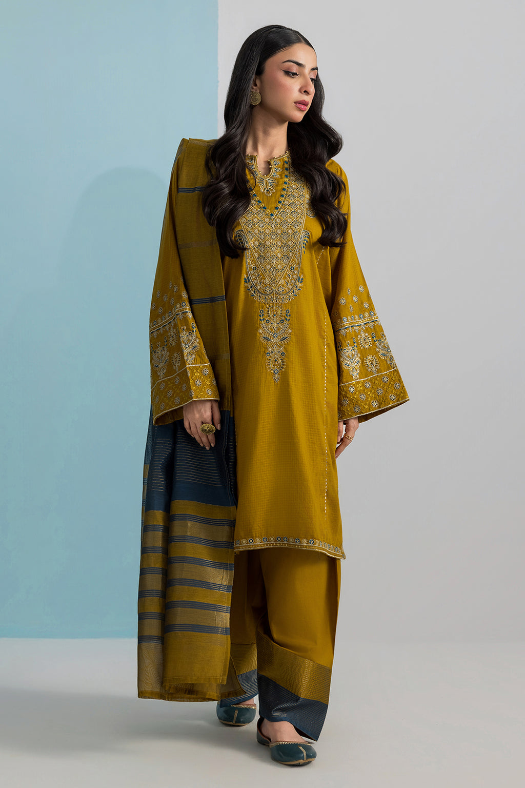 Embroidered Kurta Dupatta Trouser - 2666