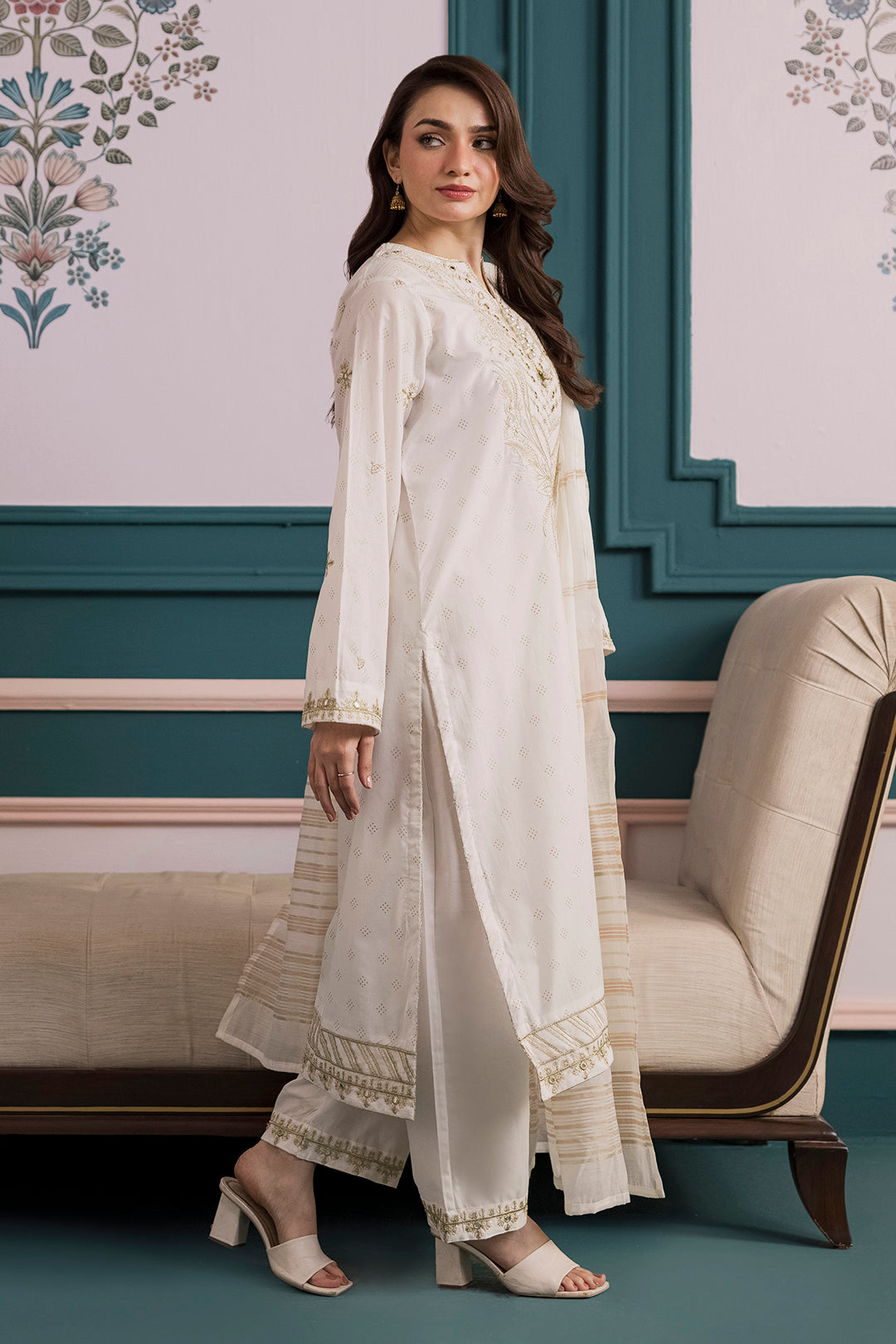 Embroidered Kurta Dupatta Trouser - 2681