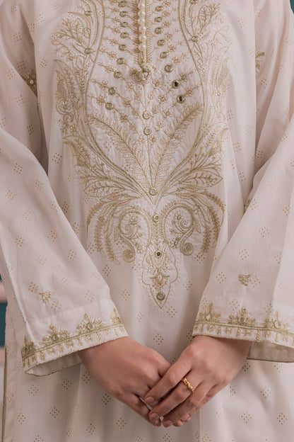 Embroidered Kurta Dupatta Trouser - 2681