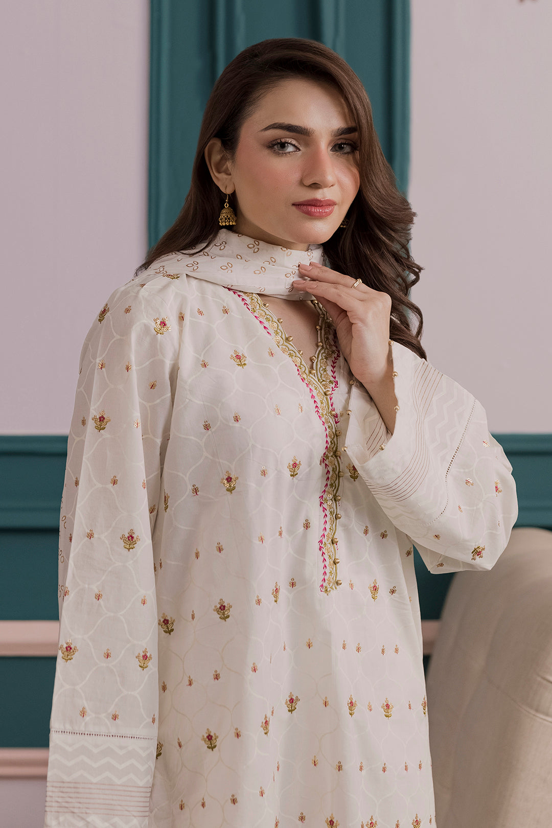 Embroidered Kurta Dupatta Trouser - 2513 – ZELLBURY
