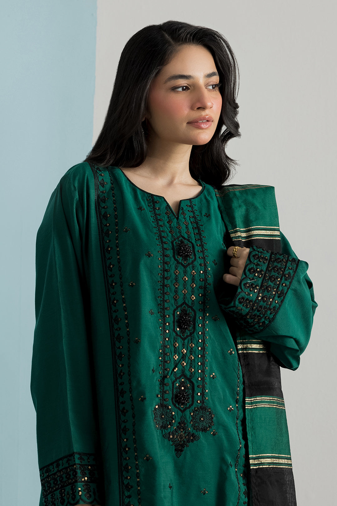 Embroidered Kurta Dupatta Trouser - 2687