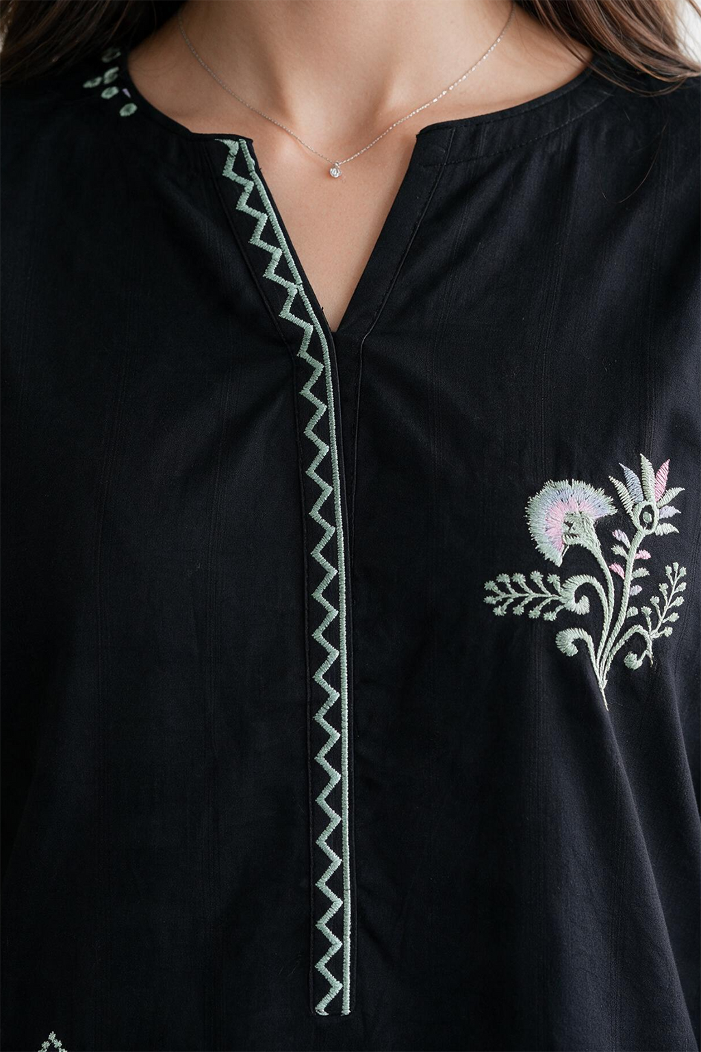 Embroidered Kurta - 2276