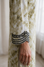 Embroidered Kurta - 2284