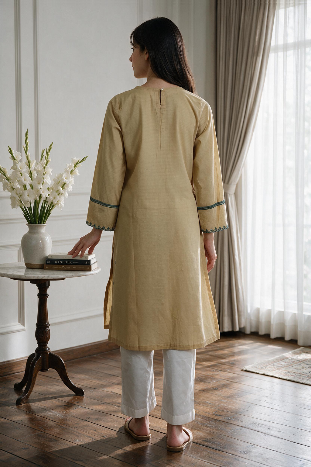 Embroidered Kurta - 2582