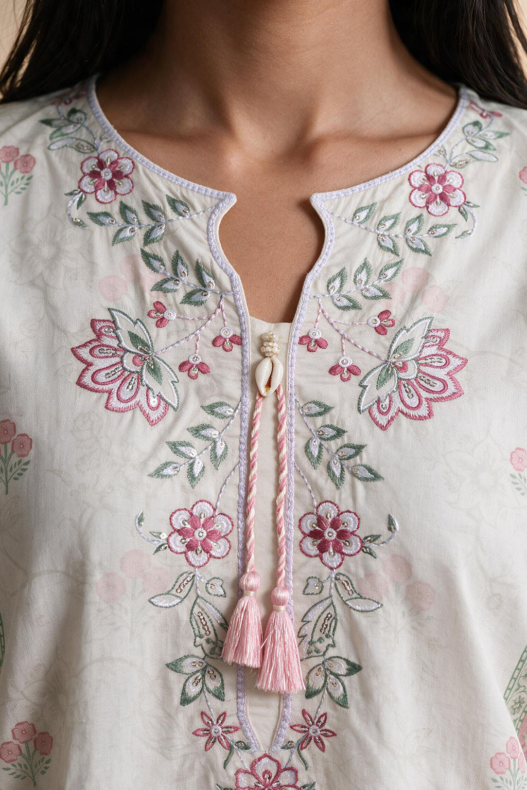 Embroidered Kurta - 2583