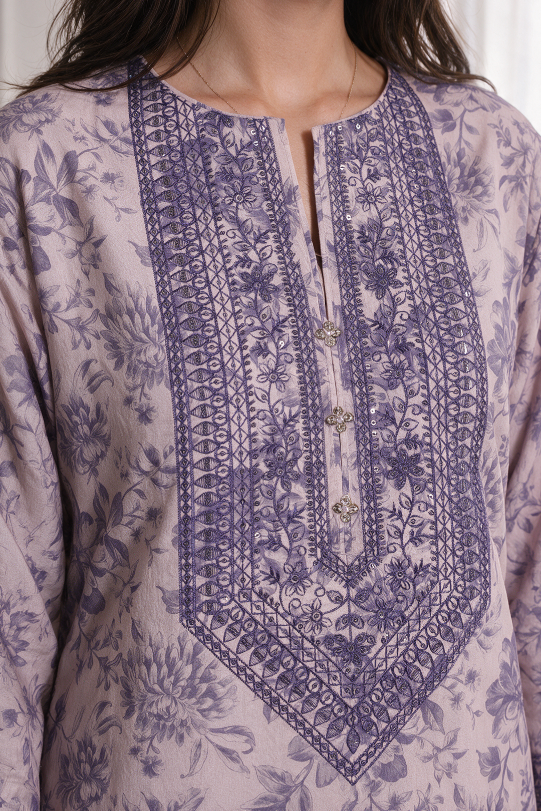 Embroidered Kurta - 2791