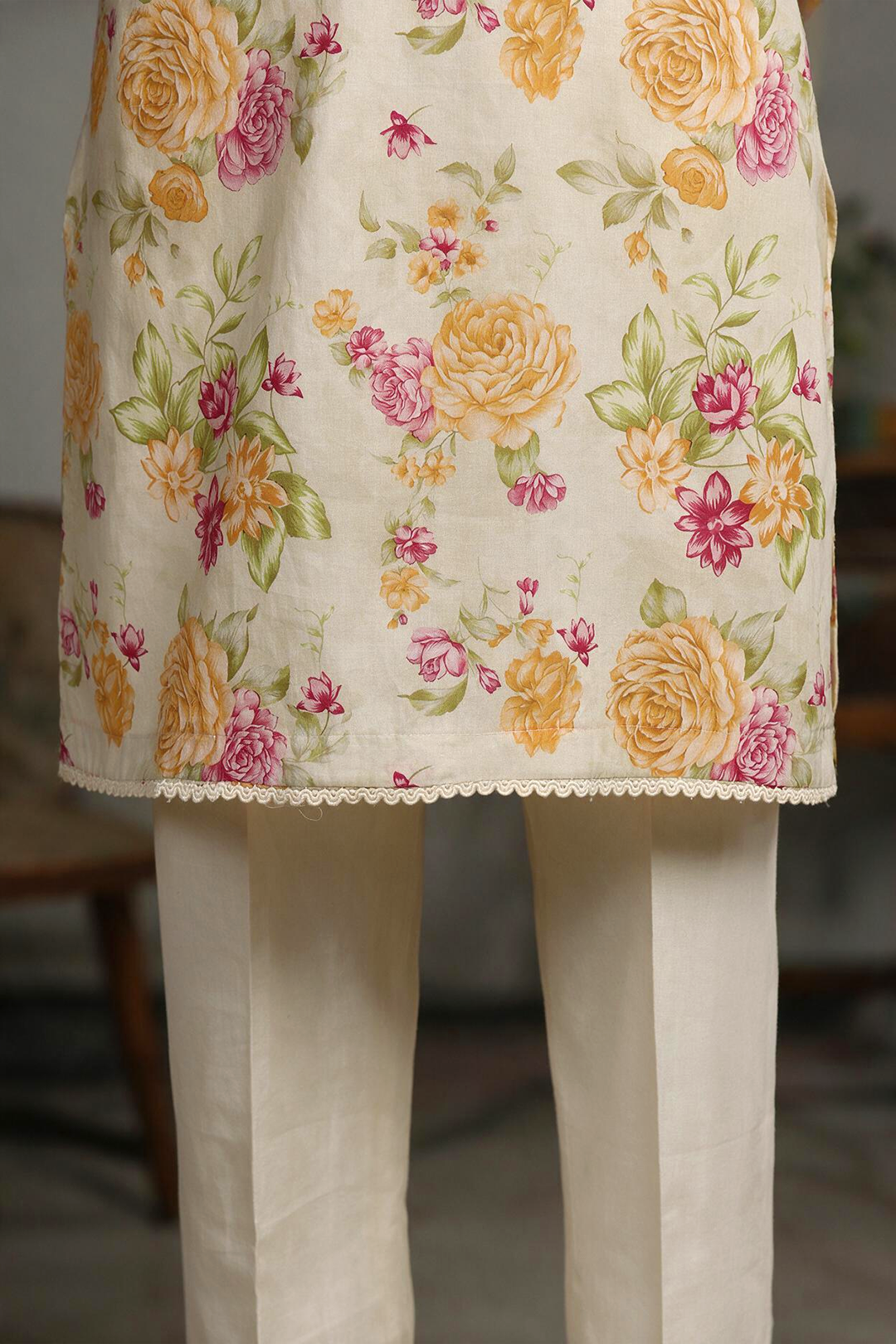 Embroidered Kurta - 2793