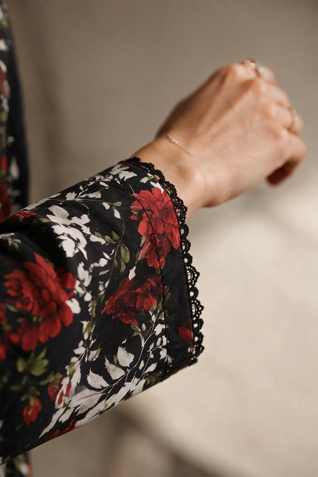 Embroidered Kurta - 2799