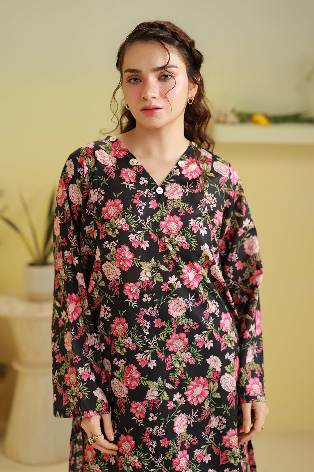 Embroidered Kurta - 3047