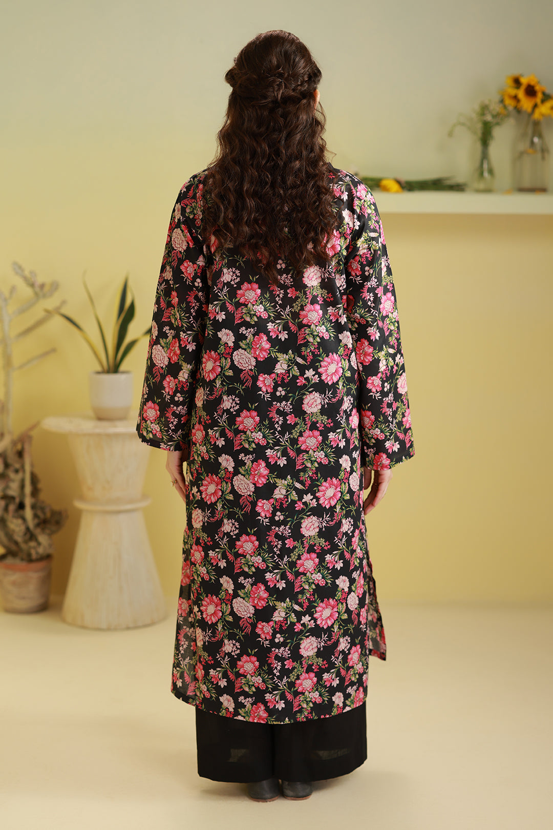 Embroidered Kurta - 3047