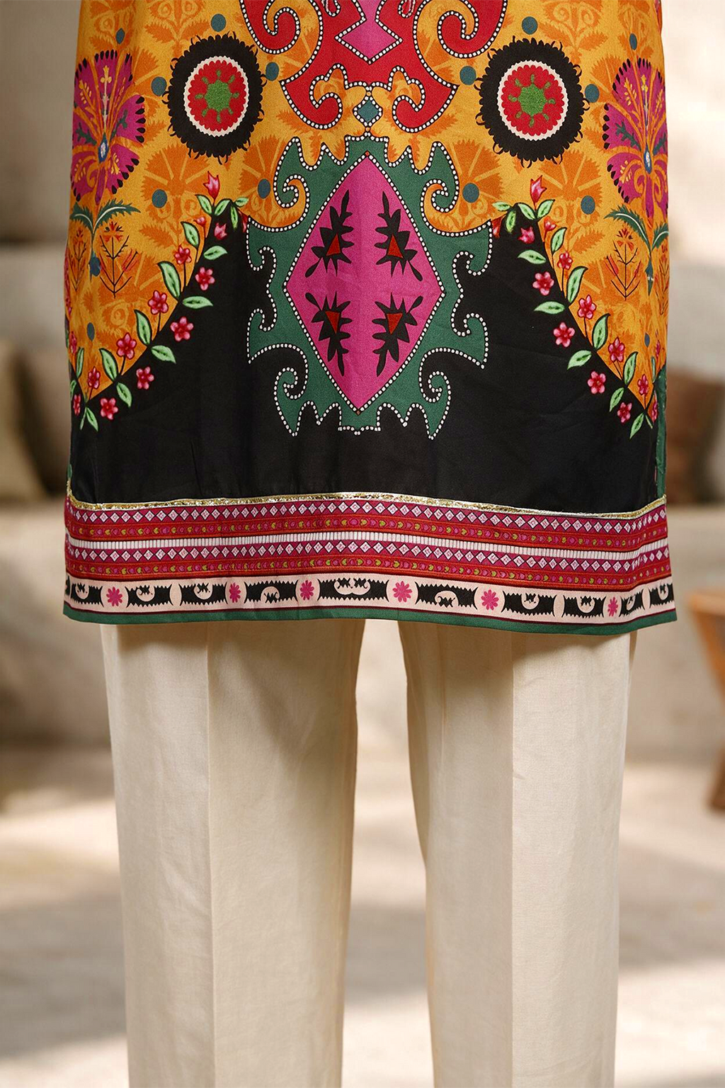 Embroidered Kurta - 3052