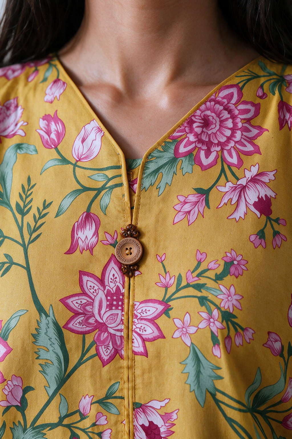 Embroidered Kurta - 3053