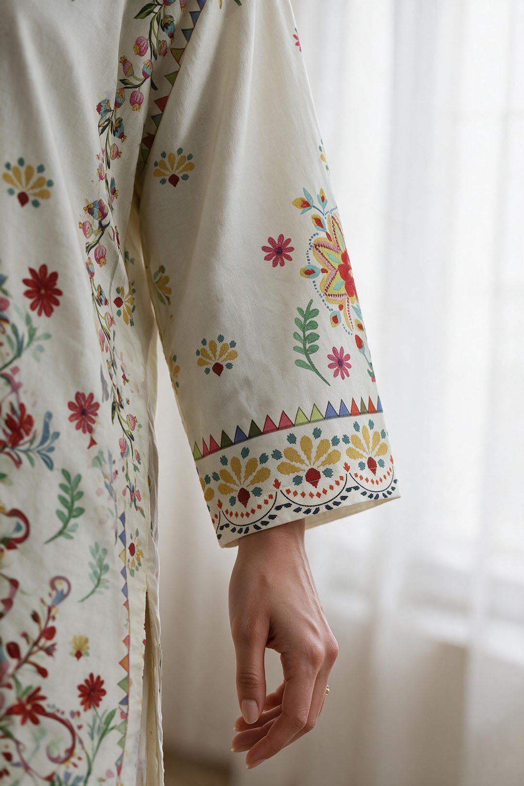Embroidered Kurta - 3054