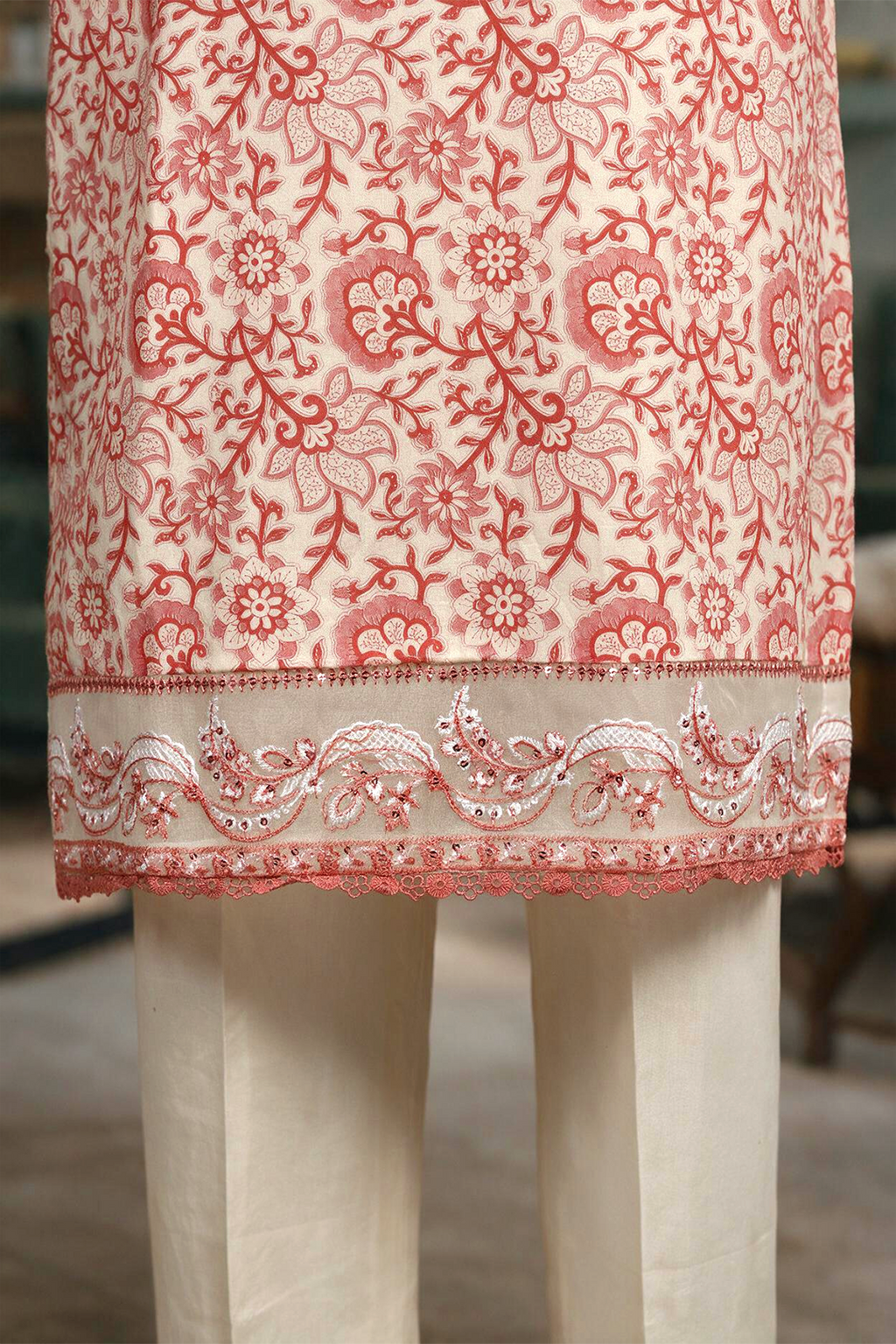 Embroidered Kurta - 3061