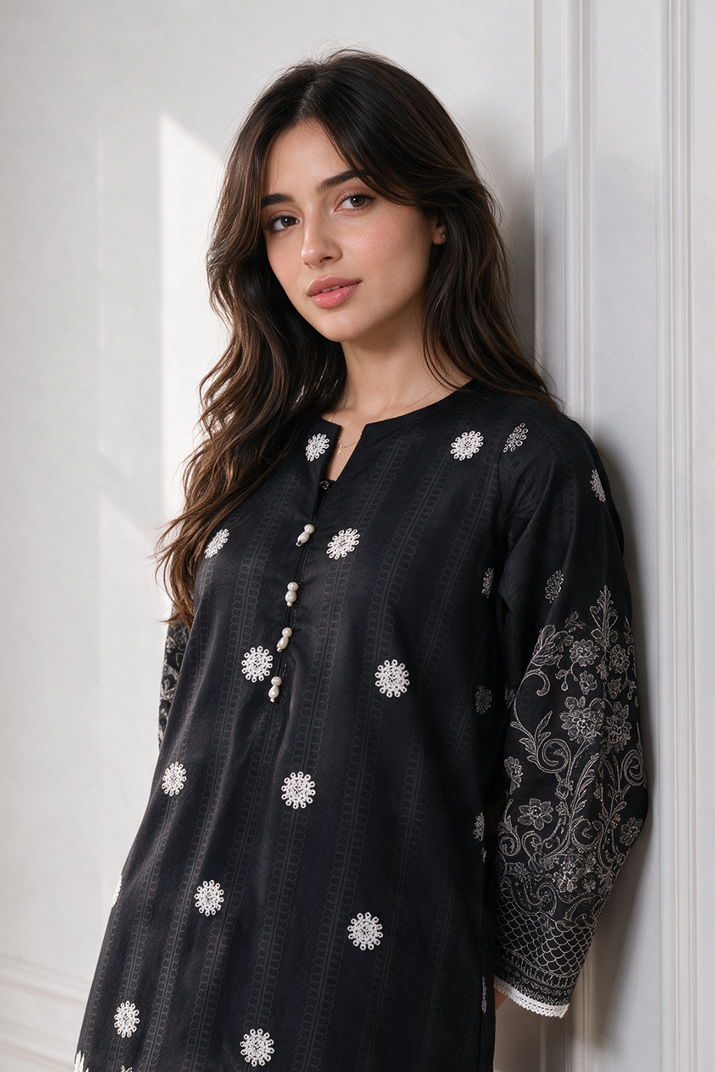 Embroidered Kurta Trouser - 2087