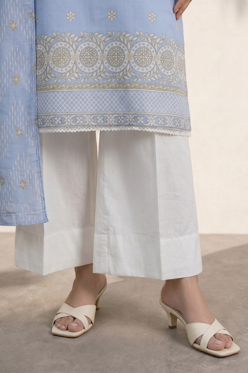 Embroidered Kurta Dupatta - 2122
