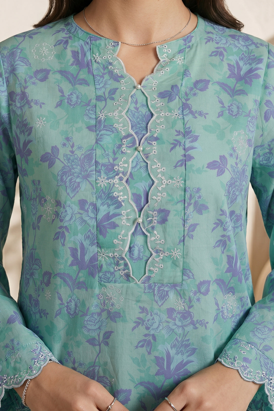 Embroidered Kurta Trouser - 2372