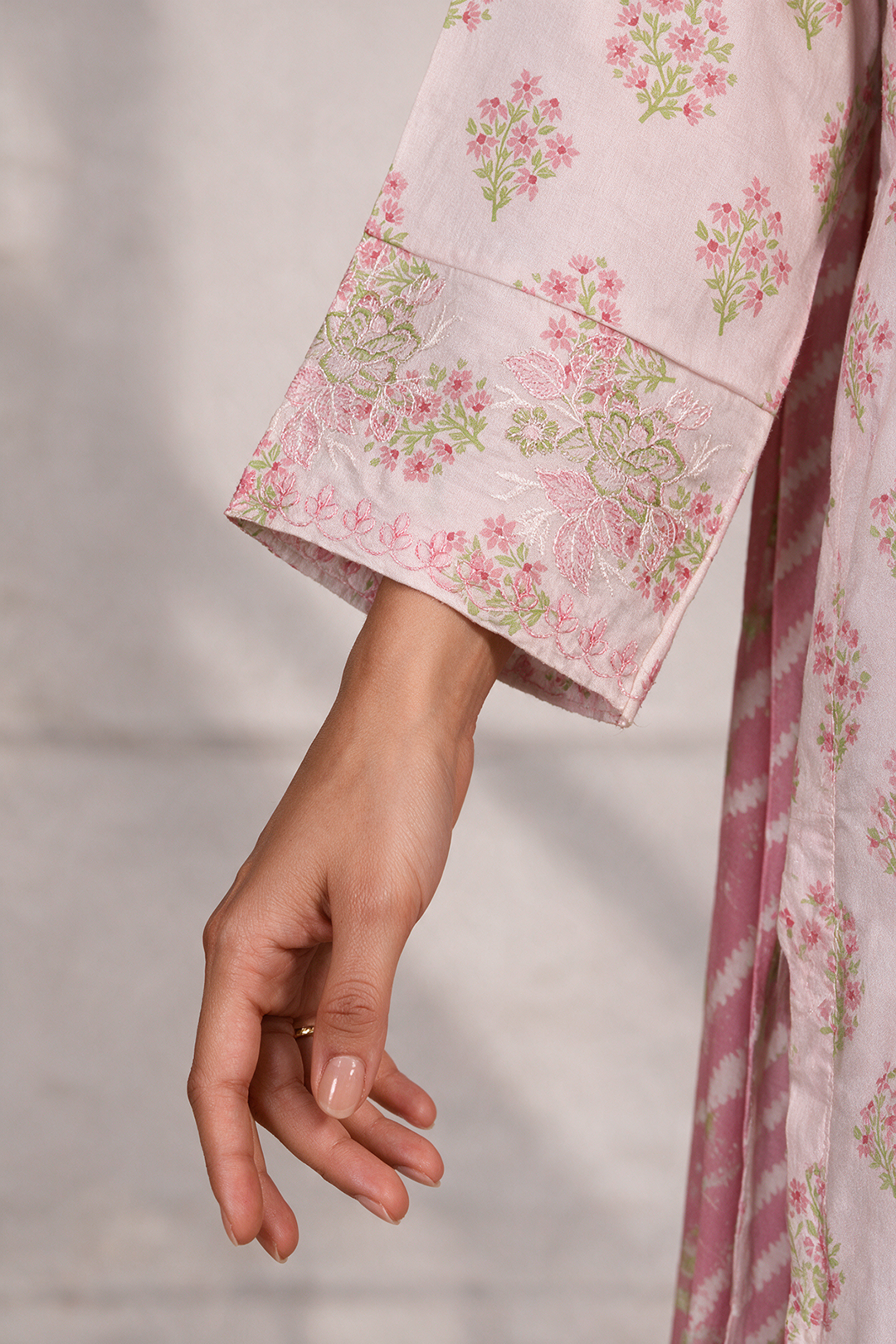 Embroidered Kurta Dupatta - 2420