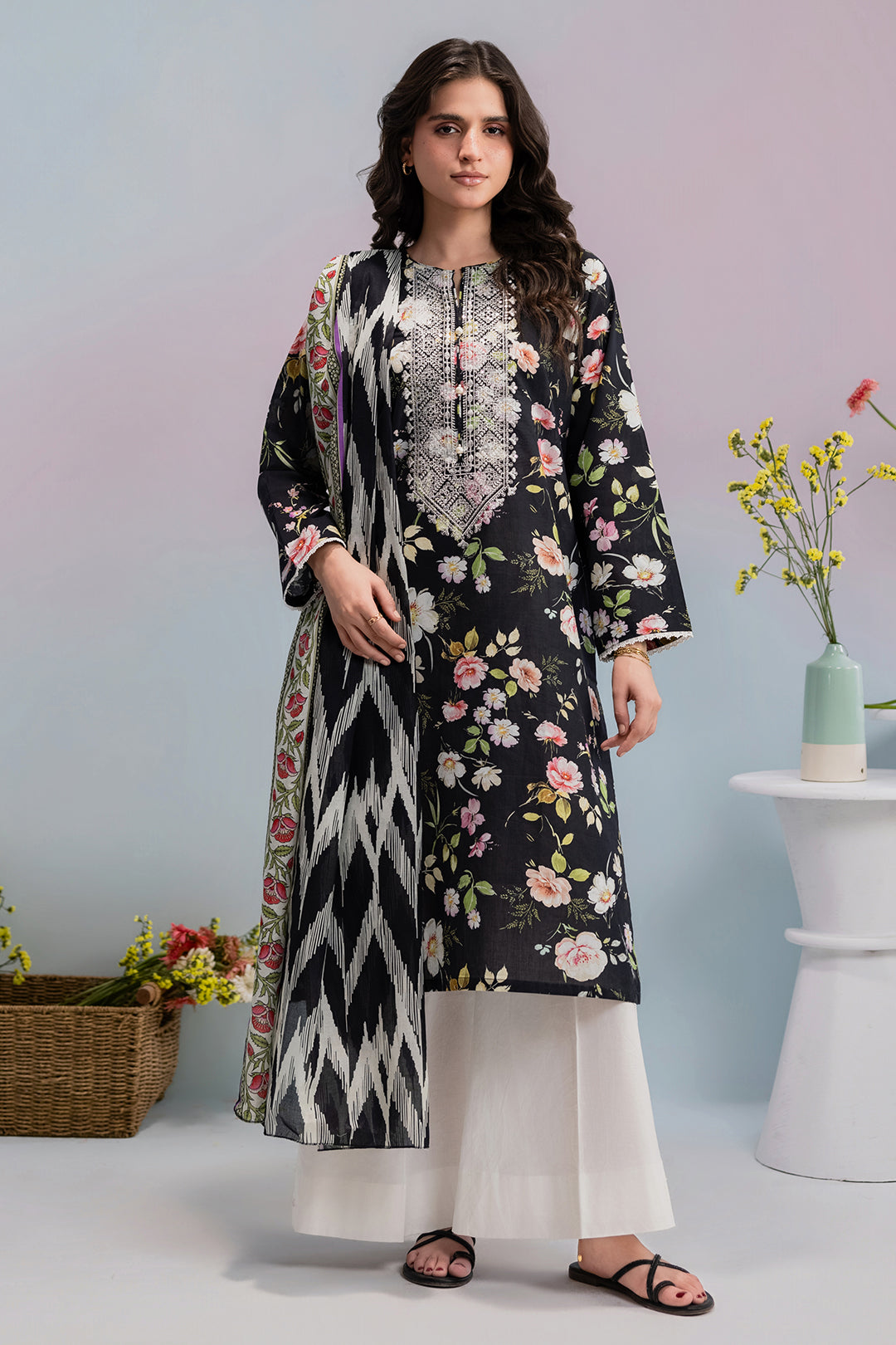 Embroidered Kurta Dupatta - 2433
