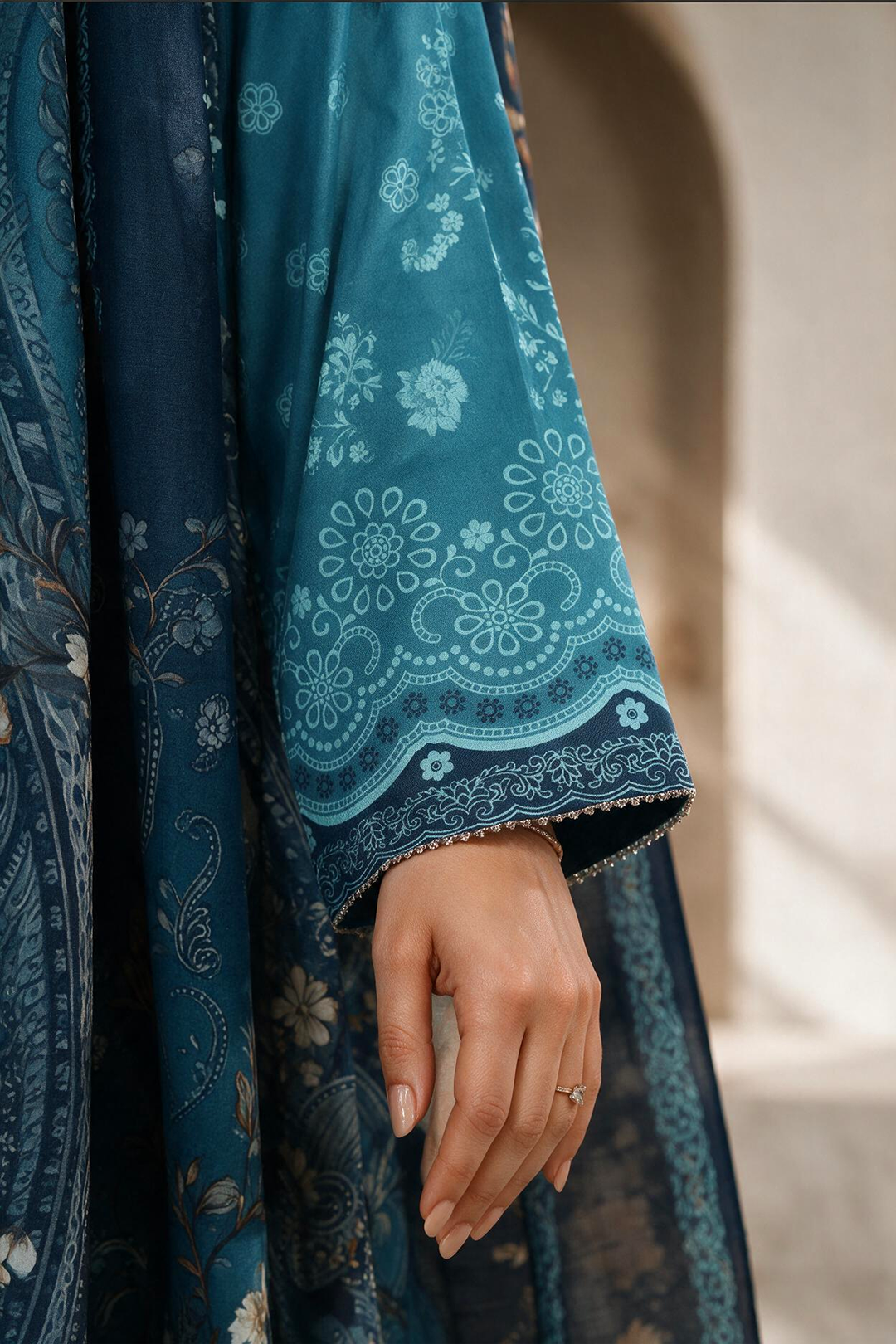 Embroidered Kurta Dupatta - 2437
