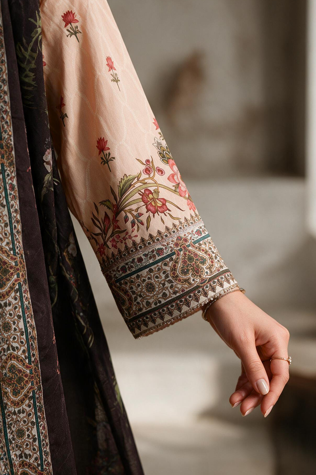 Embroidered Kurta Dupatta - 2669