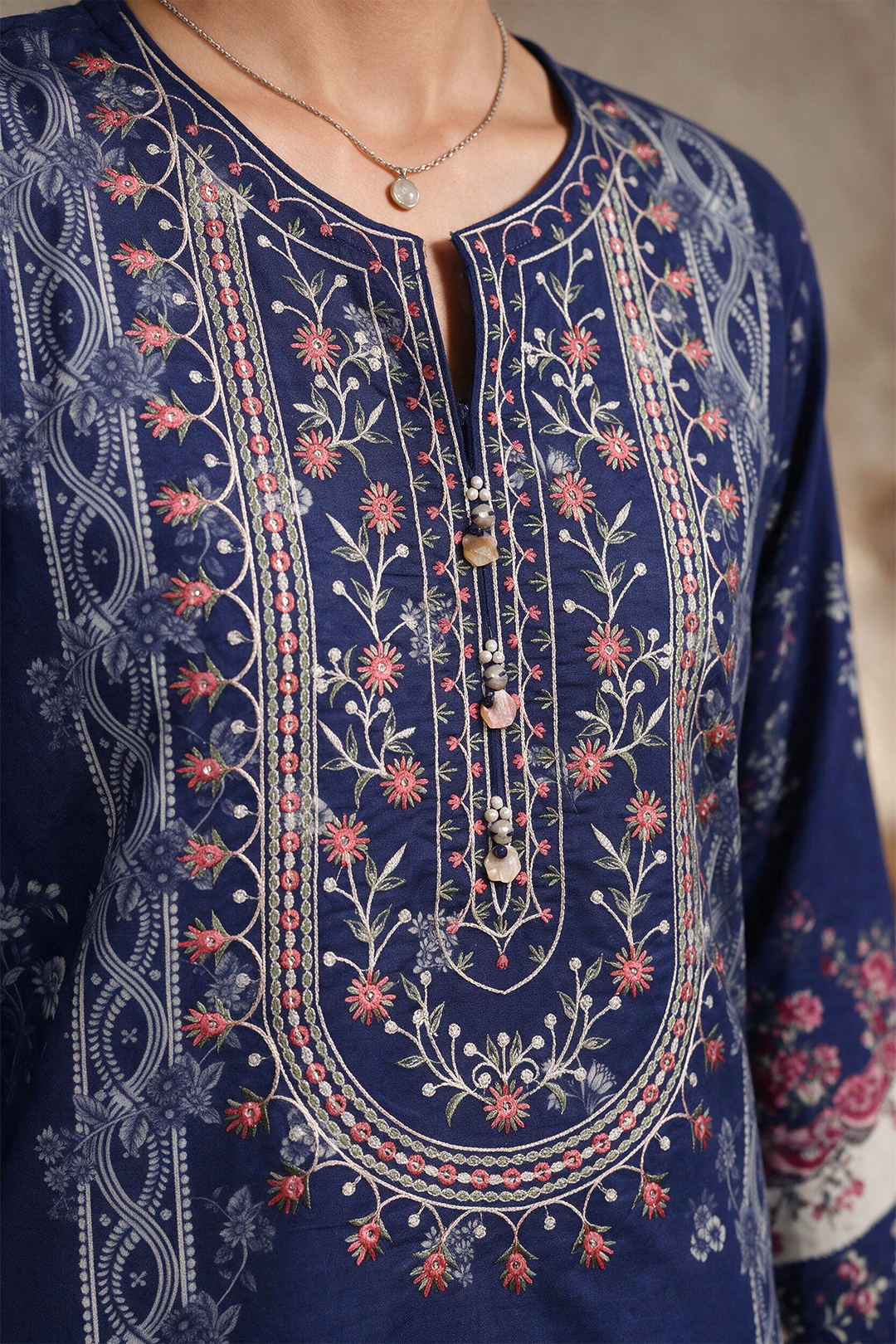Embroidered Kurta Dupatta - 3149