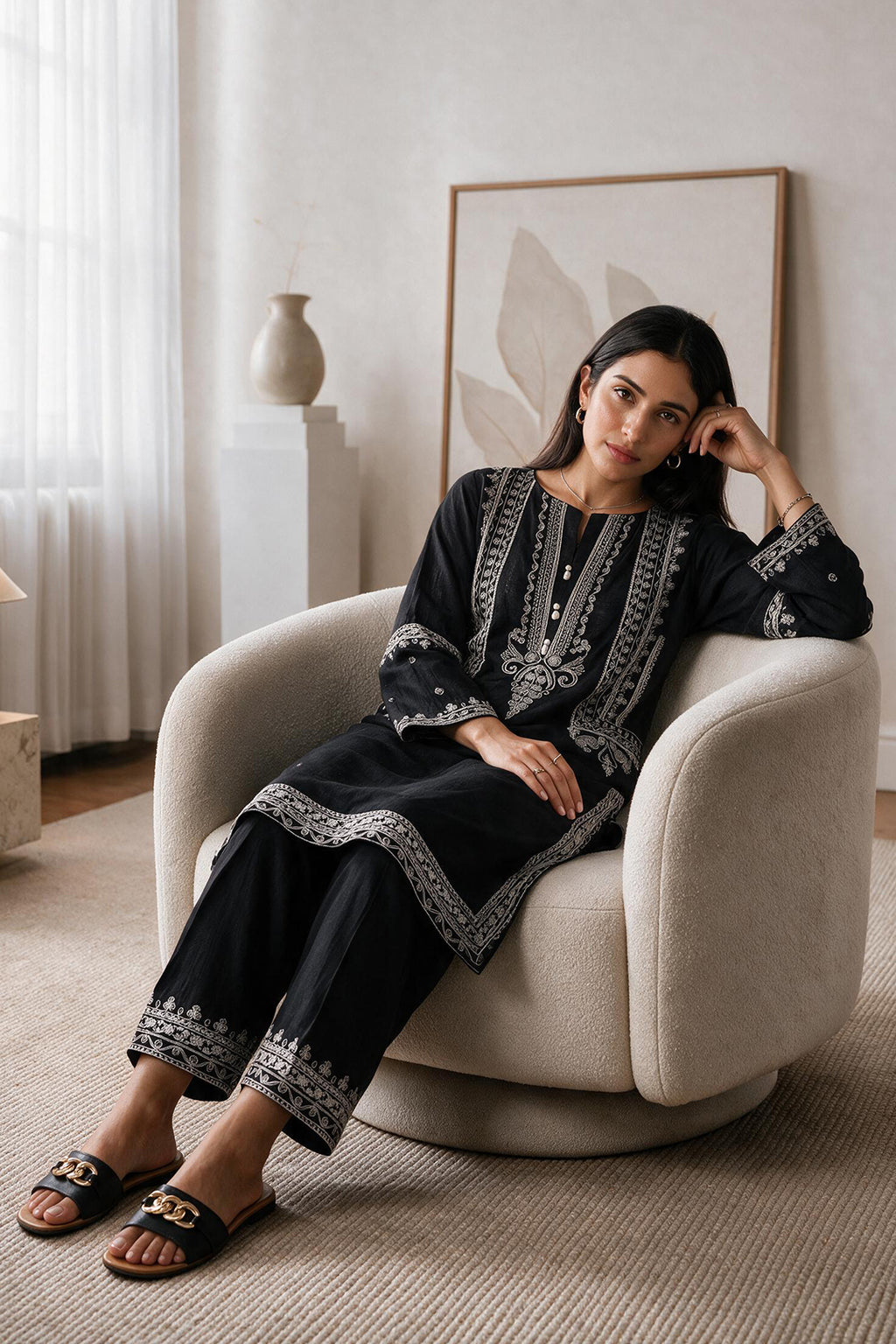 Embroidered Kurta Trouser - 3228