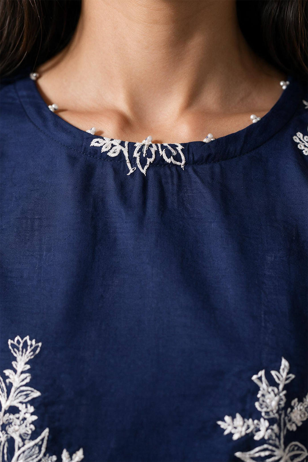 Embroidered Kurta Trouser - 3253