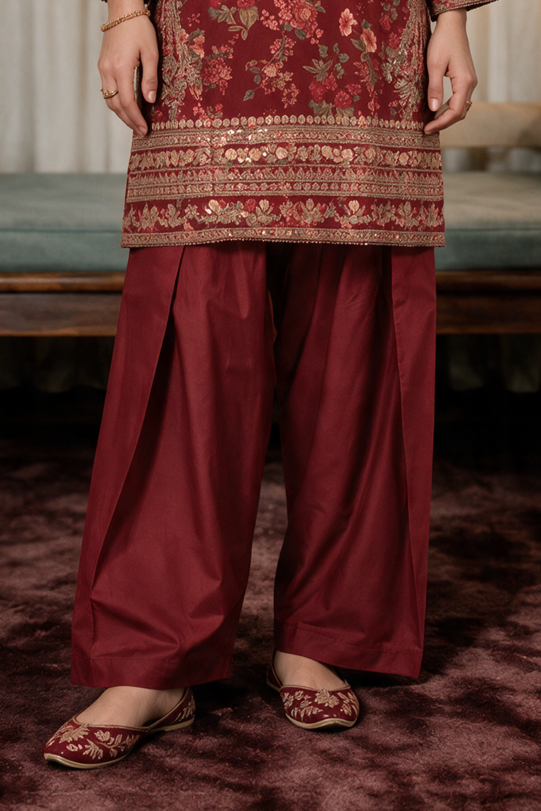 Embroidered Kurta Trouser - 3324