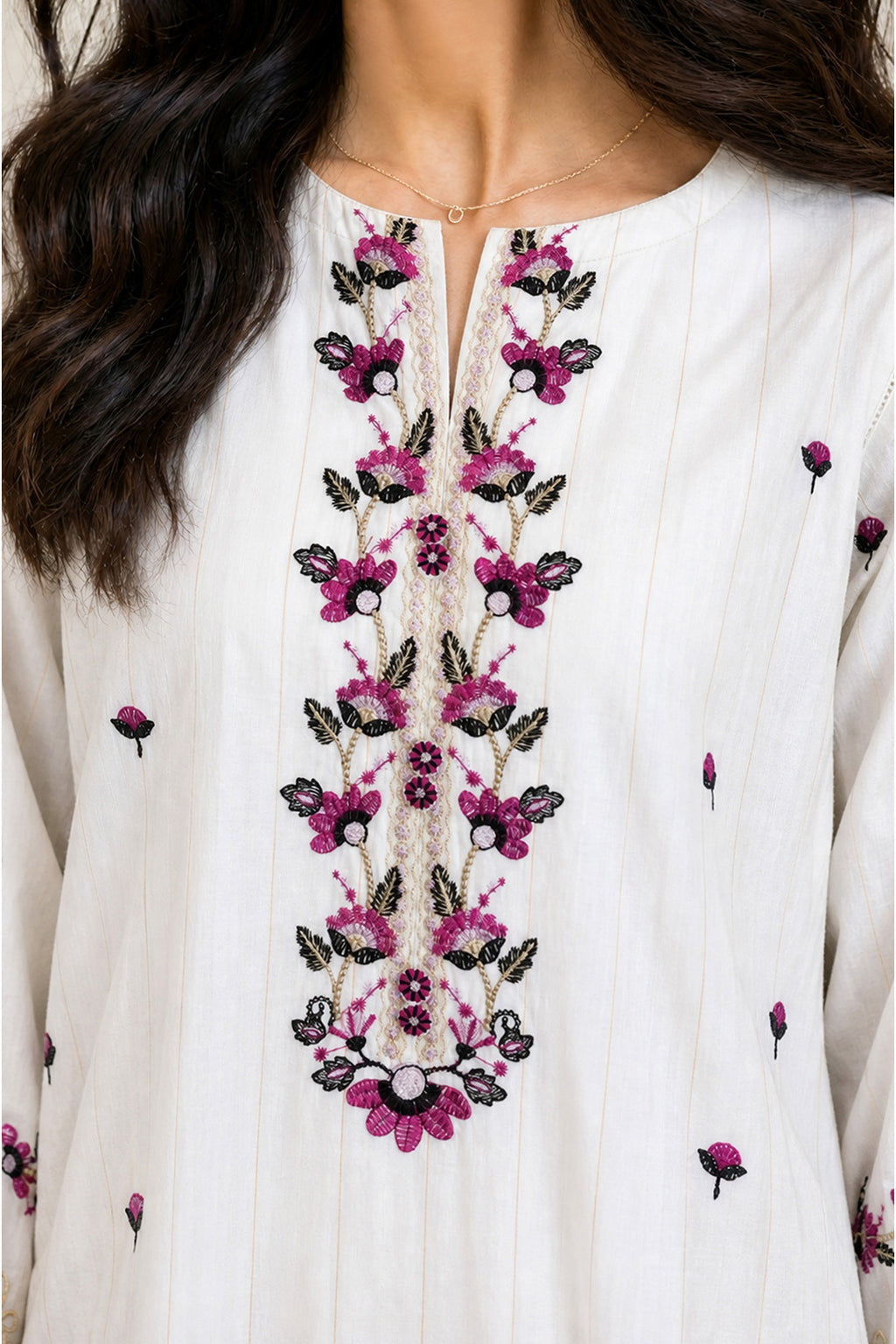 Embroidered Kurta Trouser - 3354