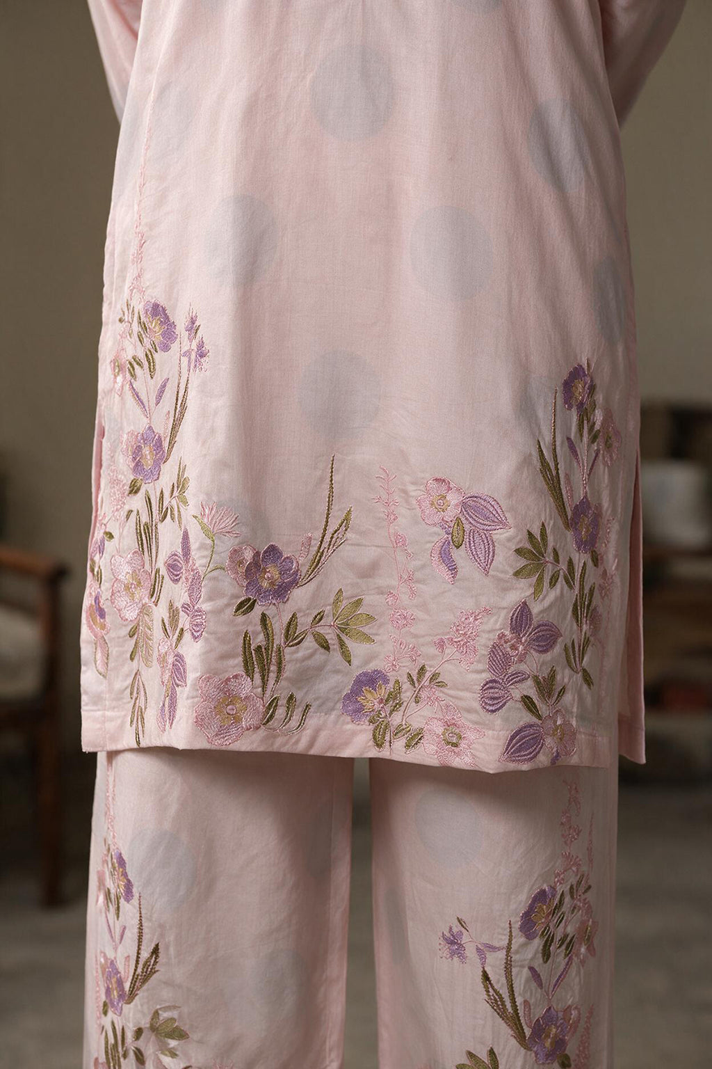 Embroidered Kurta Trouser - 3646