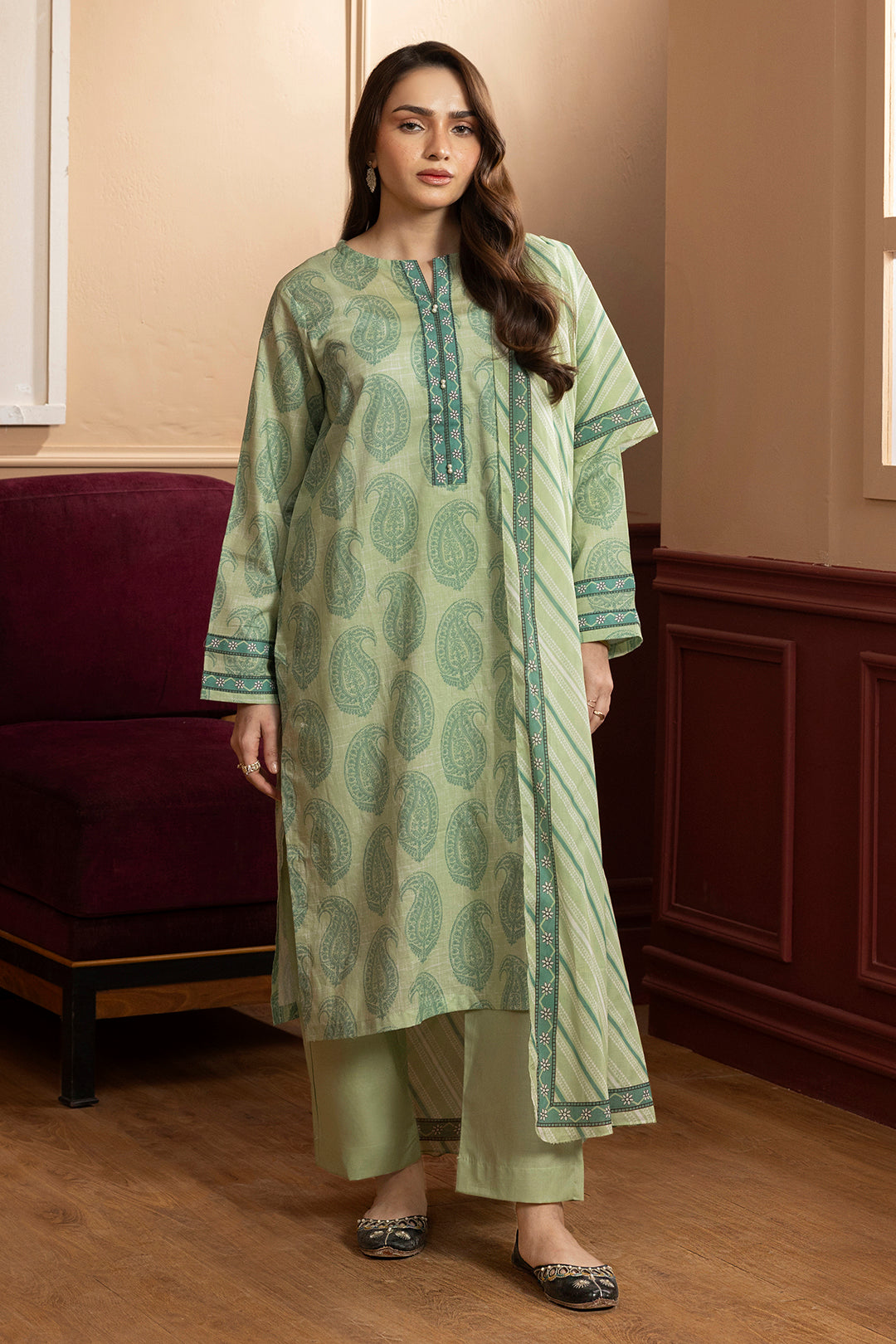 Kurta Dupatta Trouser - 1946