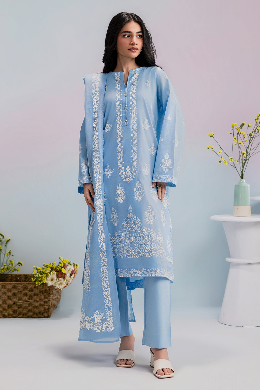 Kurta Dupatta Trouser - 1949