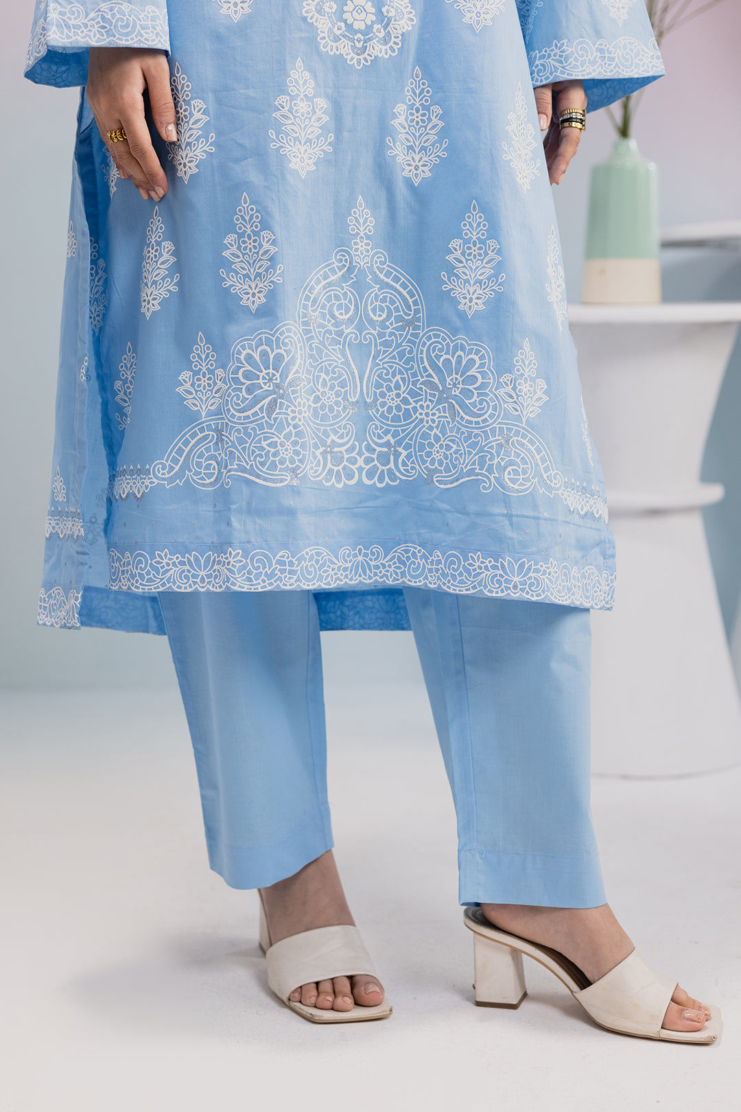 Kurta Dupatta Trouser - 1949