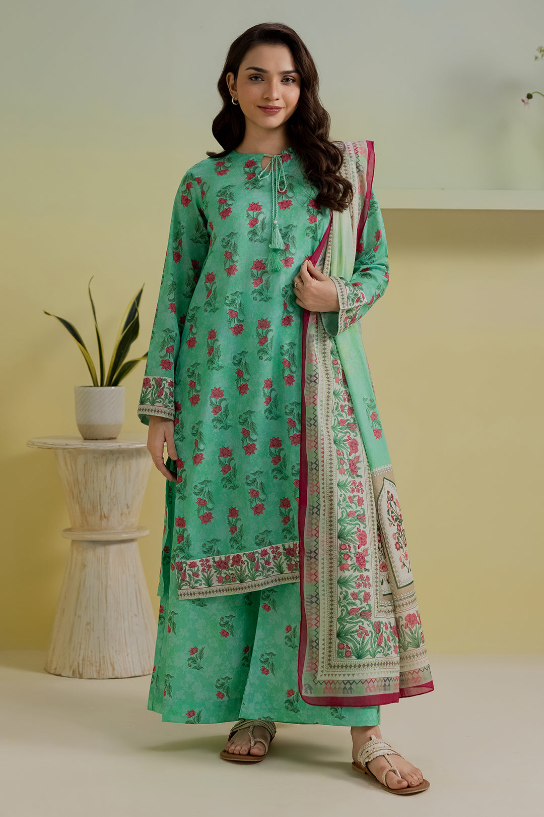 Kurta Dupatta Trouser - 1951