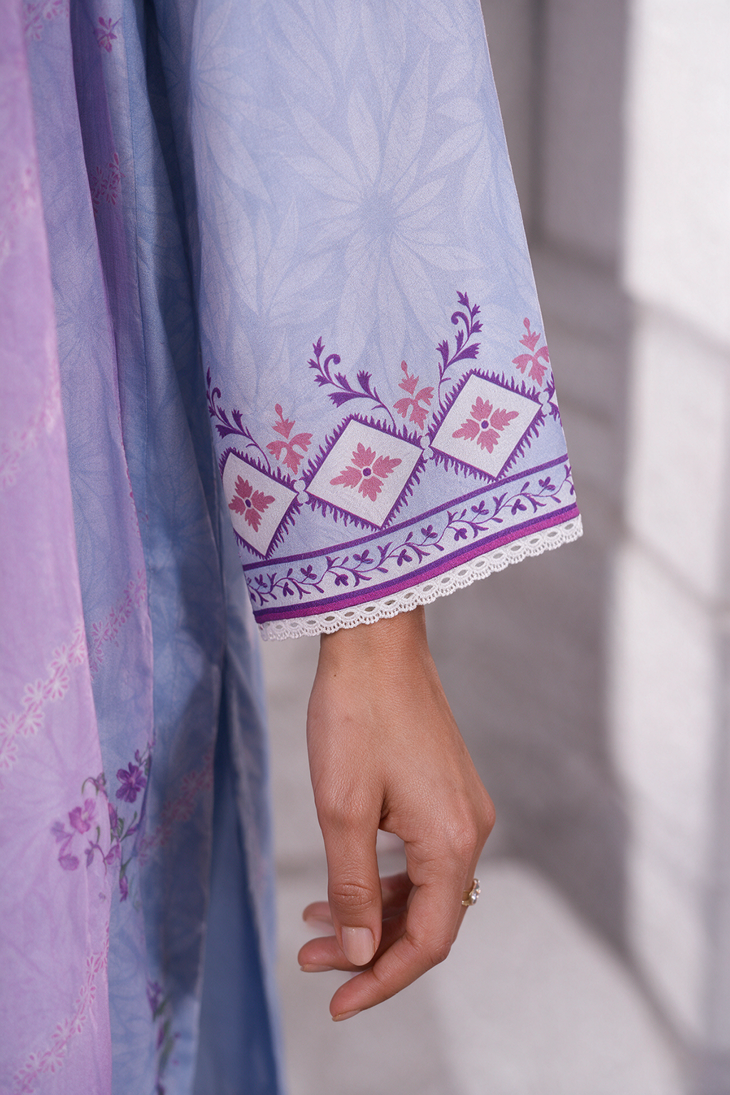 Kurta Dupatta Trouser - 2134