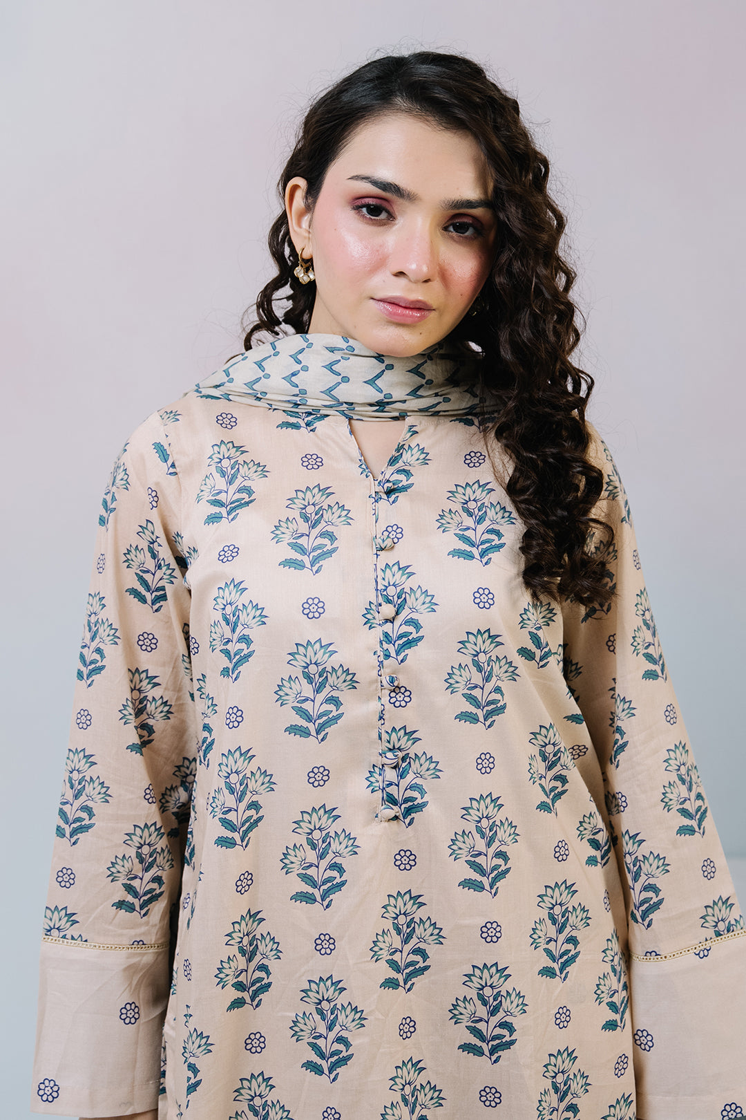 Kurta Dupatta Trouser - 2142