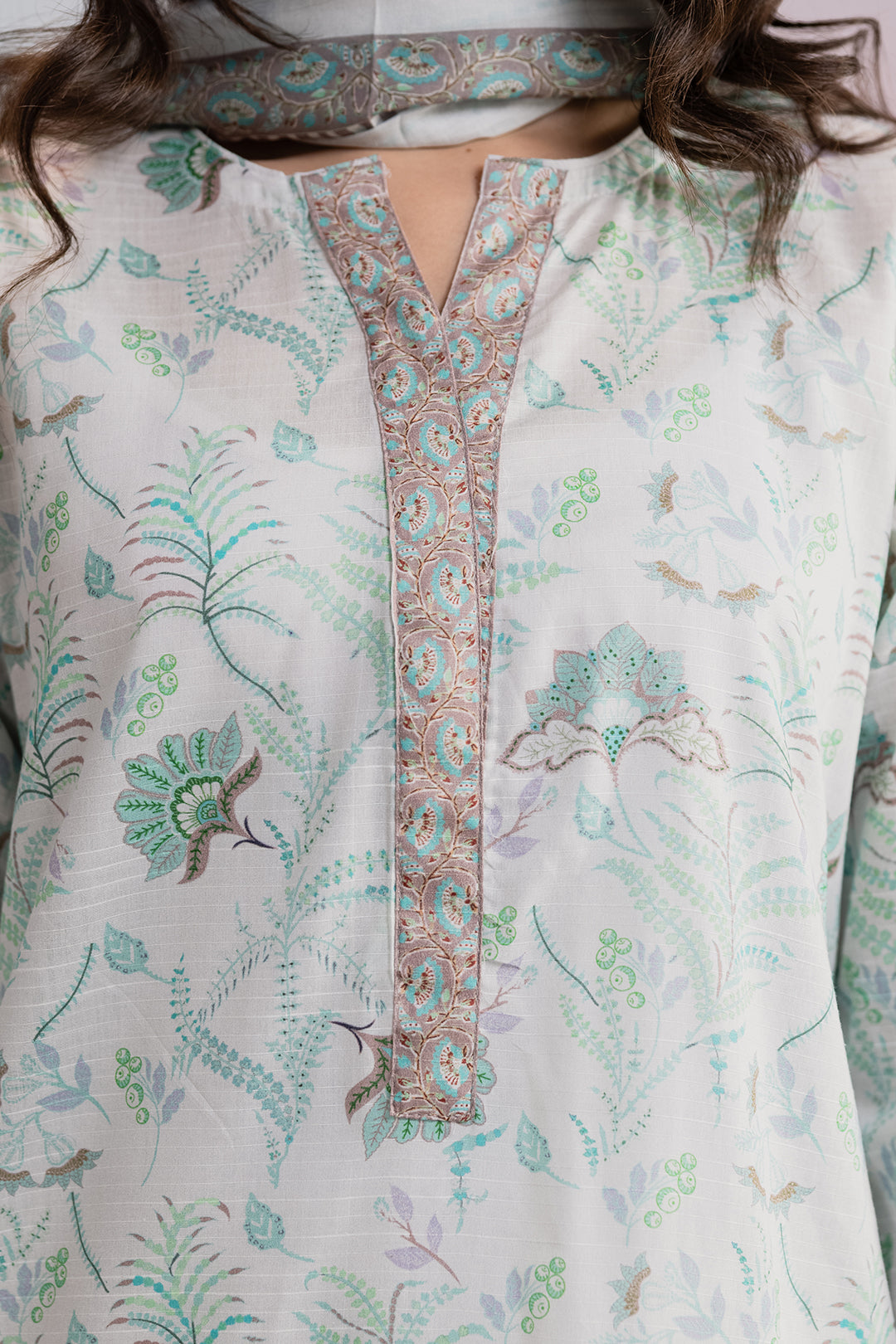 Embroidered Kurta Dupatta Trouser - 2984