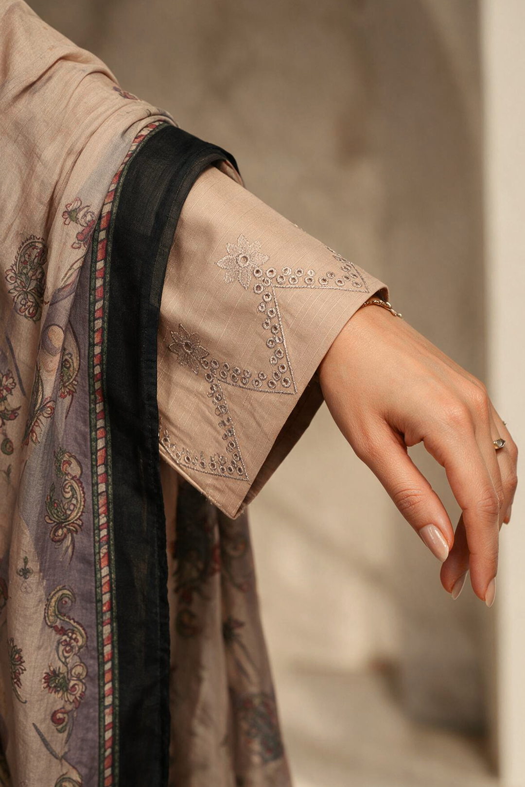 Embroidered Kurta Dupatta Trouser - 3715