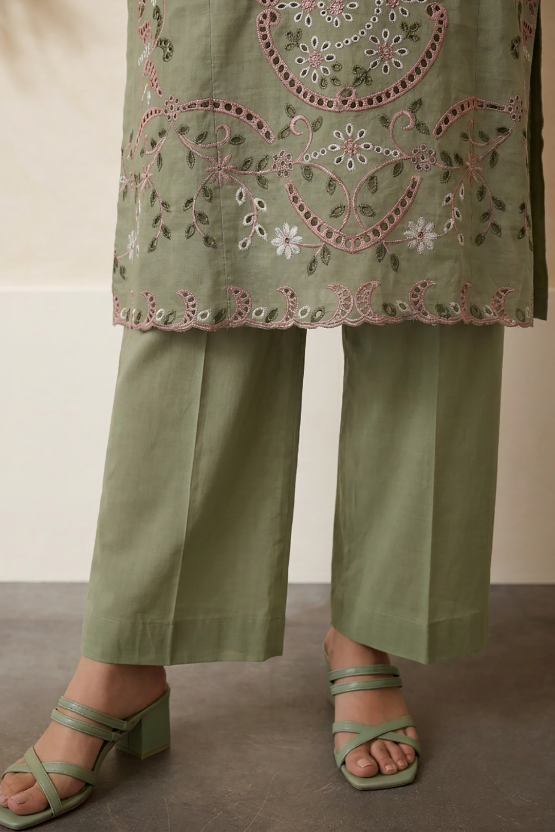 Embroidered Kurta Dupatta Trouser - 3723