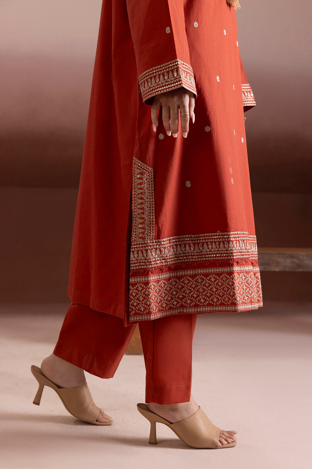 Embroidered Kurta Trouser - 3377