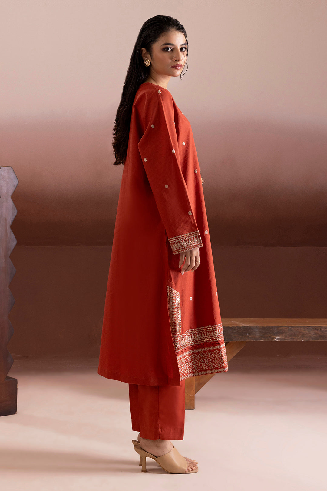 Embroidered Kurta Trouser - 3377