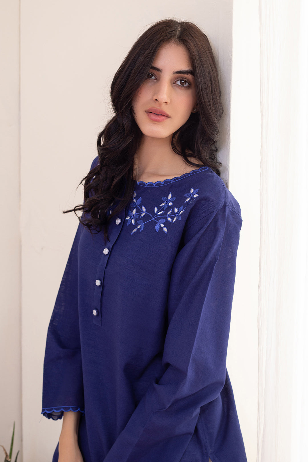 Embroidered Kurta - 0695