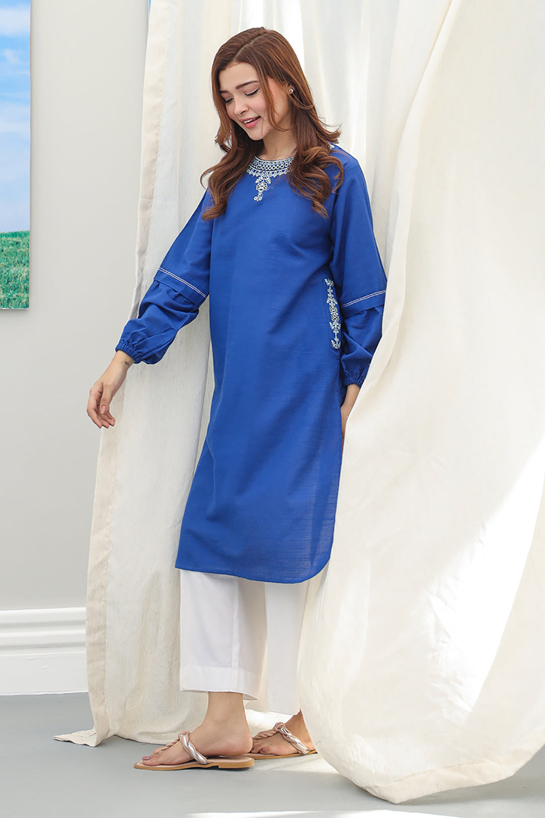 Embroidered Kurta - 0768