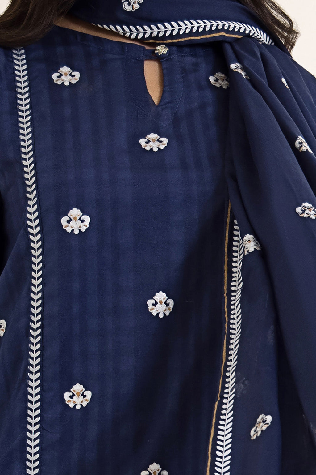 Embroidered Kurta Dupatta Trouser - 0754