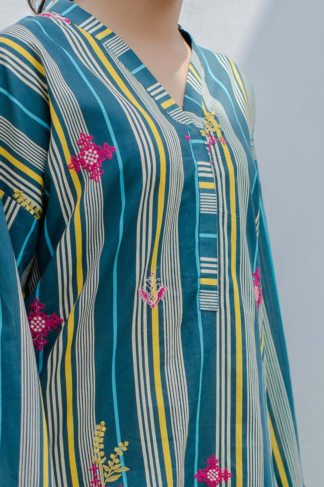 Embroidered Kurta - 1349
