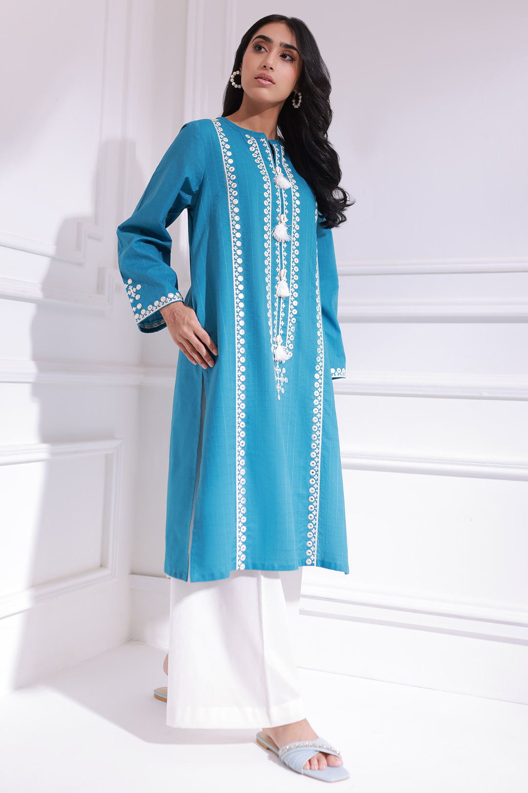 Embroidered Kurta - 1439