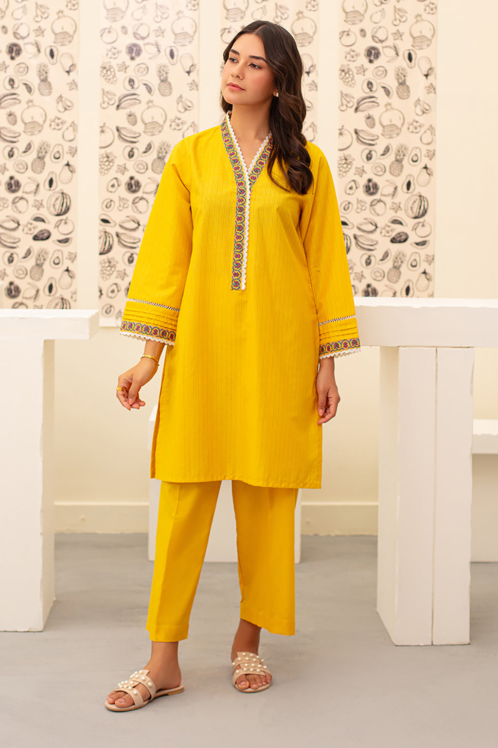 Embroidered Kurta Trouser - 1400