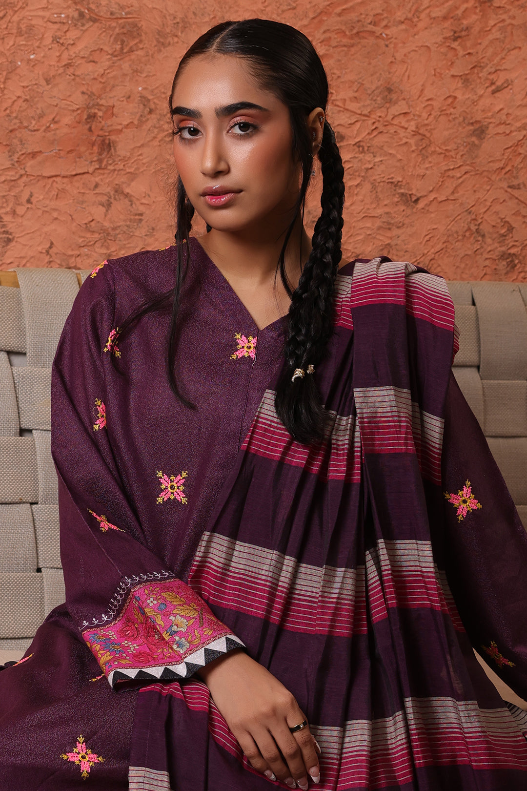 Embroidered Kurta Dupatta - 1408